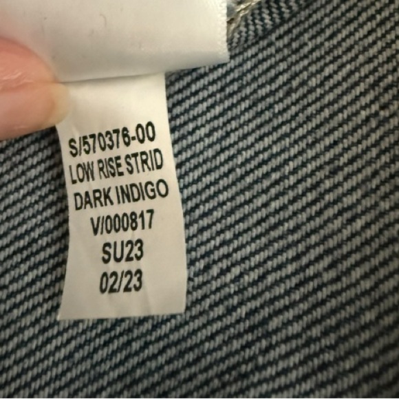 GAP Better Made Wide Leg Raw Hem Cropped High Rise Jeans Size 30 Dark Indigo - Picture 9 of 9